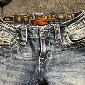 Mid rise rock revival skinny size 24 pilkin jeans